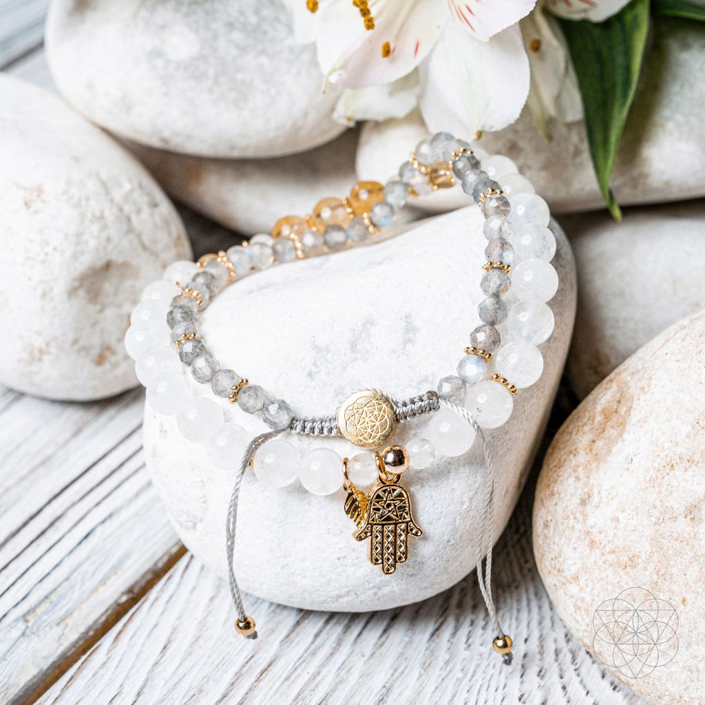 Bracelet "Golden Hand of Fortune"